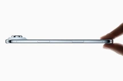 呼伦贝尔苹果维修点分享iPhone 17 Air自动关机电源故障解析 