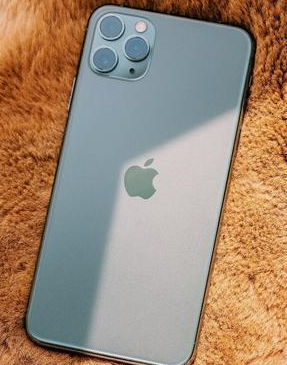呼伦贝尔苹果维修点分享iPhone 11 Pro Max电池发烫特殊问题 